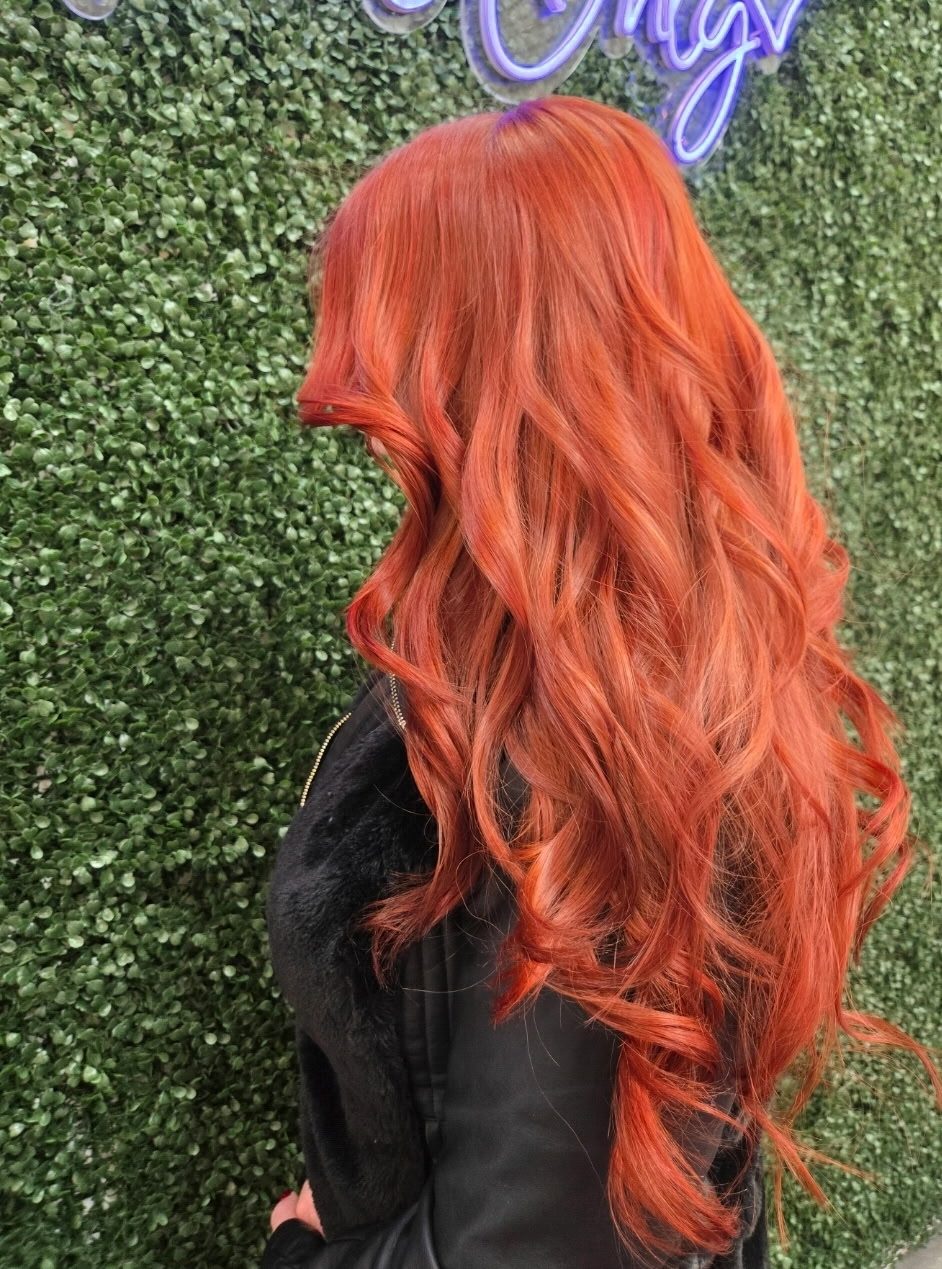 Long copper hair with waves